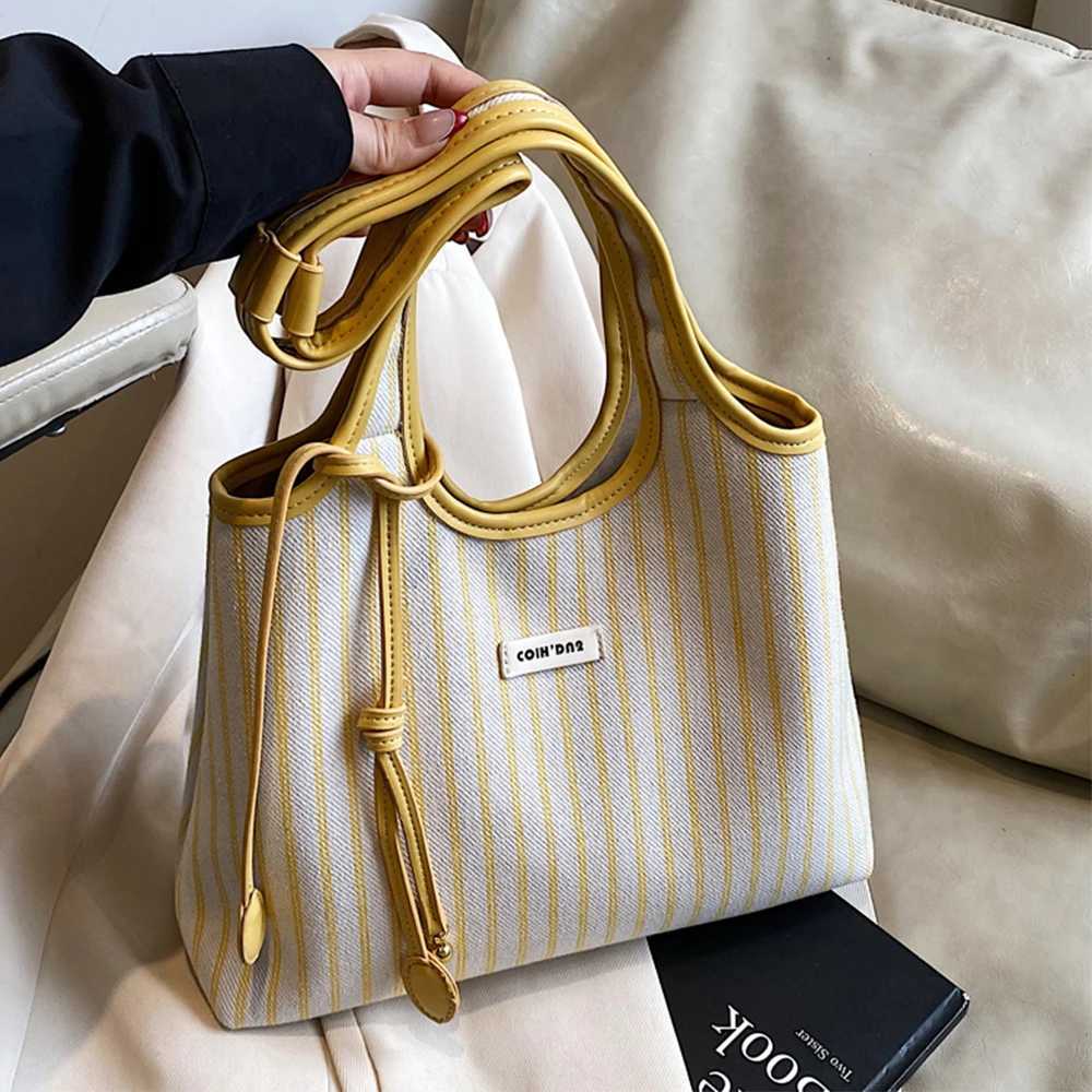 Texture Women Tote Bag Contrast Color Stripe Shoulder Bags Large Capacity Female Daily Commute All-match Underarm Packs Handbags