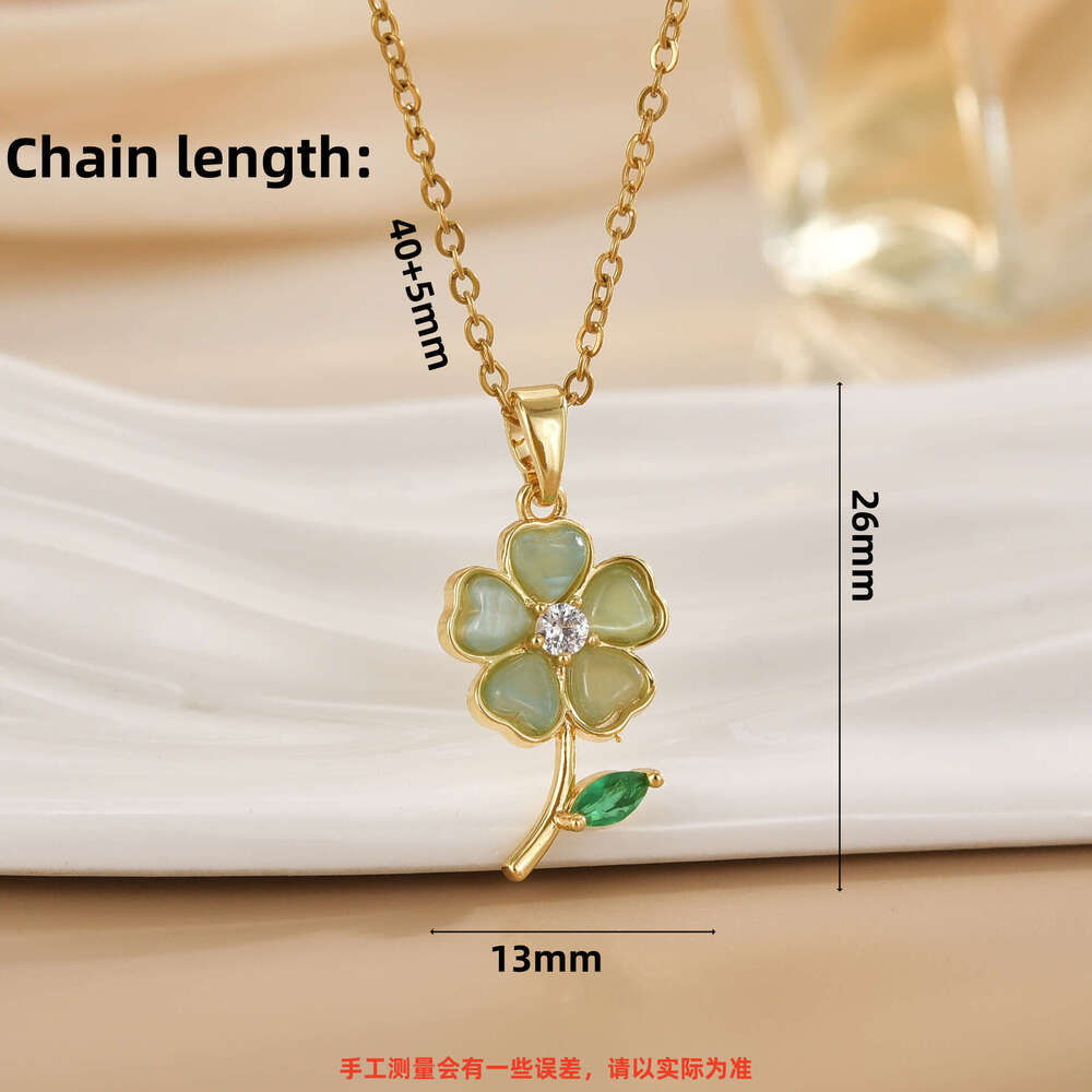 Titanium Steel Necklace For Women Cat's Eye Stone Five-Petal Flower Light Niche High-End Feel Jewelry Non-Fading Accessories F54