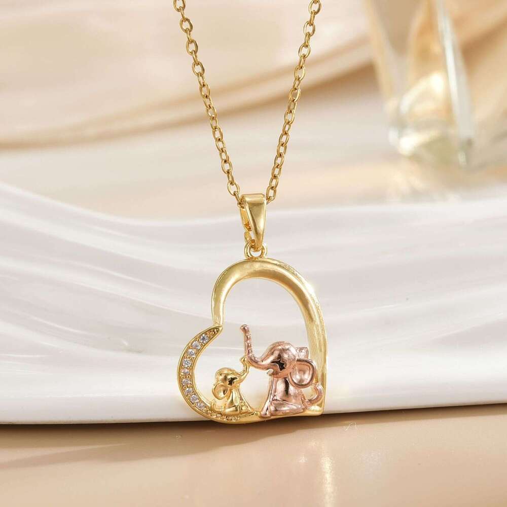 Mother's Day Heart Elephant Pendant Necklace Fashion Versatile High-End Clavicle Chain 23D