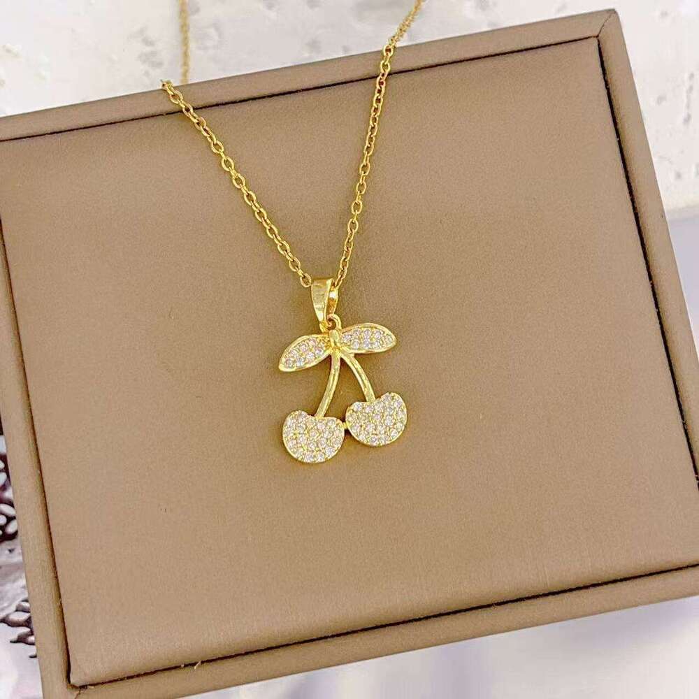 Korean Fashion Cherry Necklace For Women Summer Fresh Style Choker Light Elegant Versatile Collarbone Chain Accessories 02C