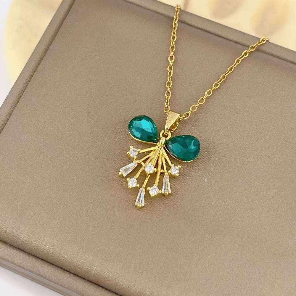 Korean Version Emerald Zircon Balloon Copper Pendant Necklace For Women Fresh Style Clavicle Chain Jewelry Gold Plated 4B1