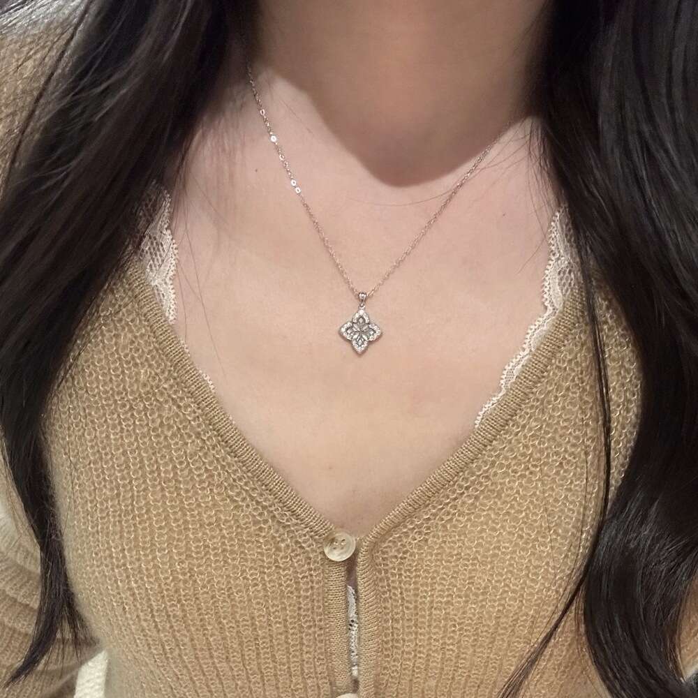 S Pure Sier Mother-of-Pearl Double-Sided Four-Leaf Flower Necklace Niche Design New Chinese Style Elegant Versatile Collarbone Chain for Women