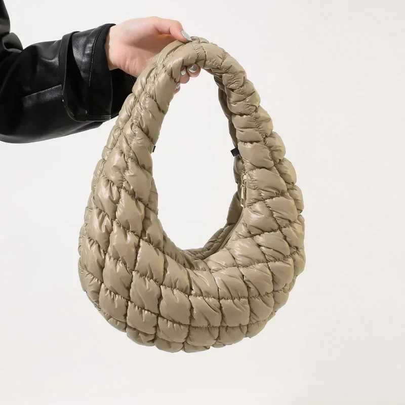 Quilted Embroidered Thread Womens Bag Pleated Cloud Mini Handbags Down Padded Lightweight Clutch Bag Cotton Small Shoulder Bags