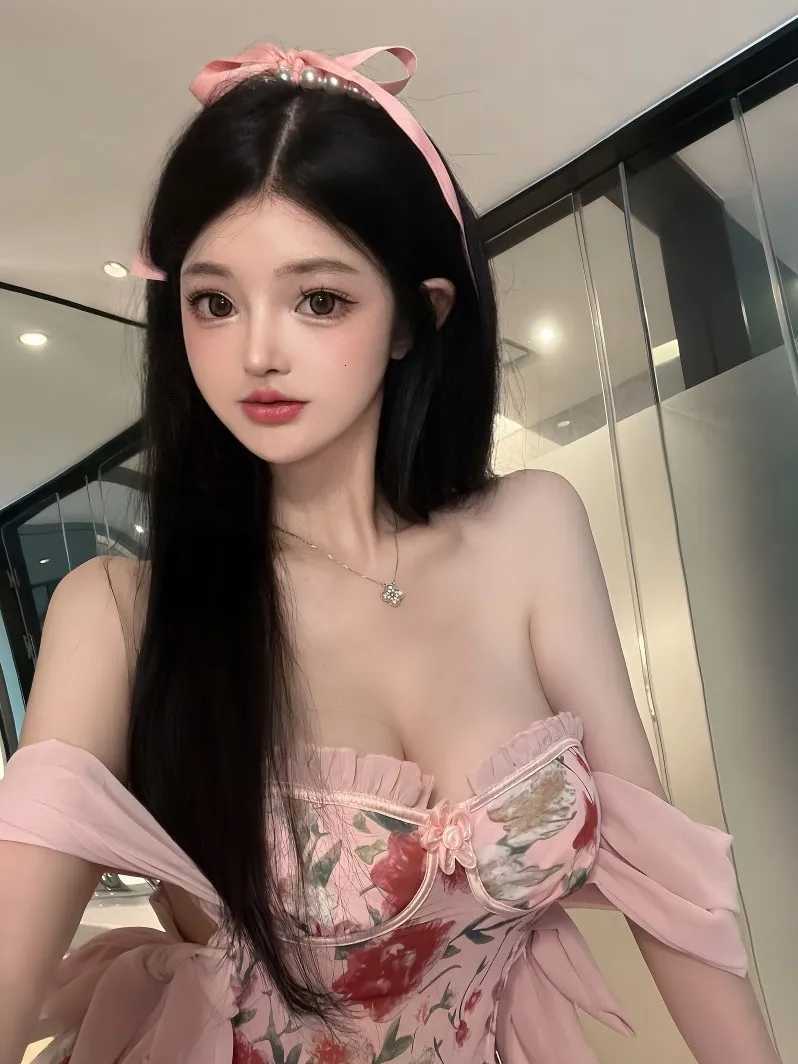 Elegant Mature Gentle V-neck Low Cut Floral Lace Stitching Design Waist Closing Slimming Dress Slim Strapless Short Dress IEUS R250716