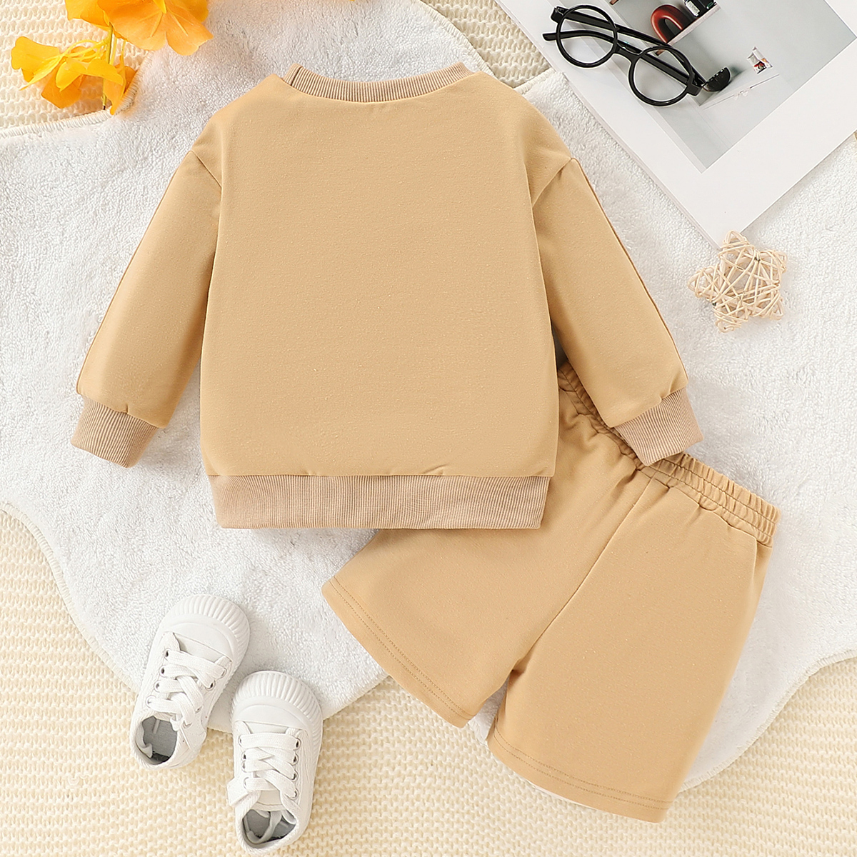 2-piece set of fashionable and casual street style letters, three-dimensional printed ribbed round neck sweatshirt and shorts suitable for autumn and 