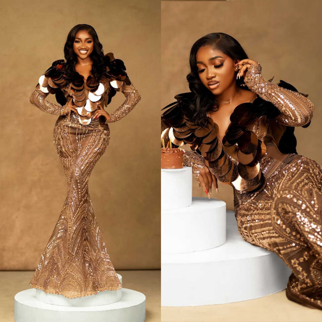 Classic Prom Dress Big Sequineds Appliques Prom Gowns Full Sleeve Satin Evening Dress Sweep Train Robes De Mariee Plus Size Customized L251496