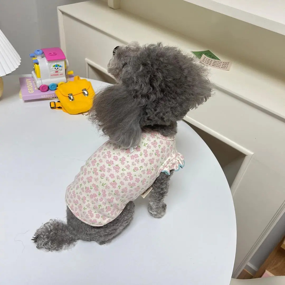 Pet Dog Vest Summer Puppy Clothes Cute Floral Flying Sleeves TShirt Chihuahua Pug Bichon Cat Apparel Girl Clothing 250711