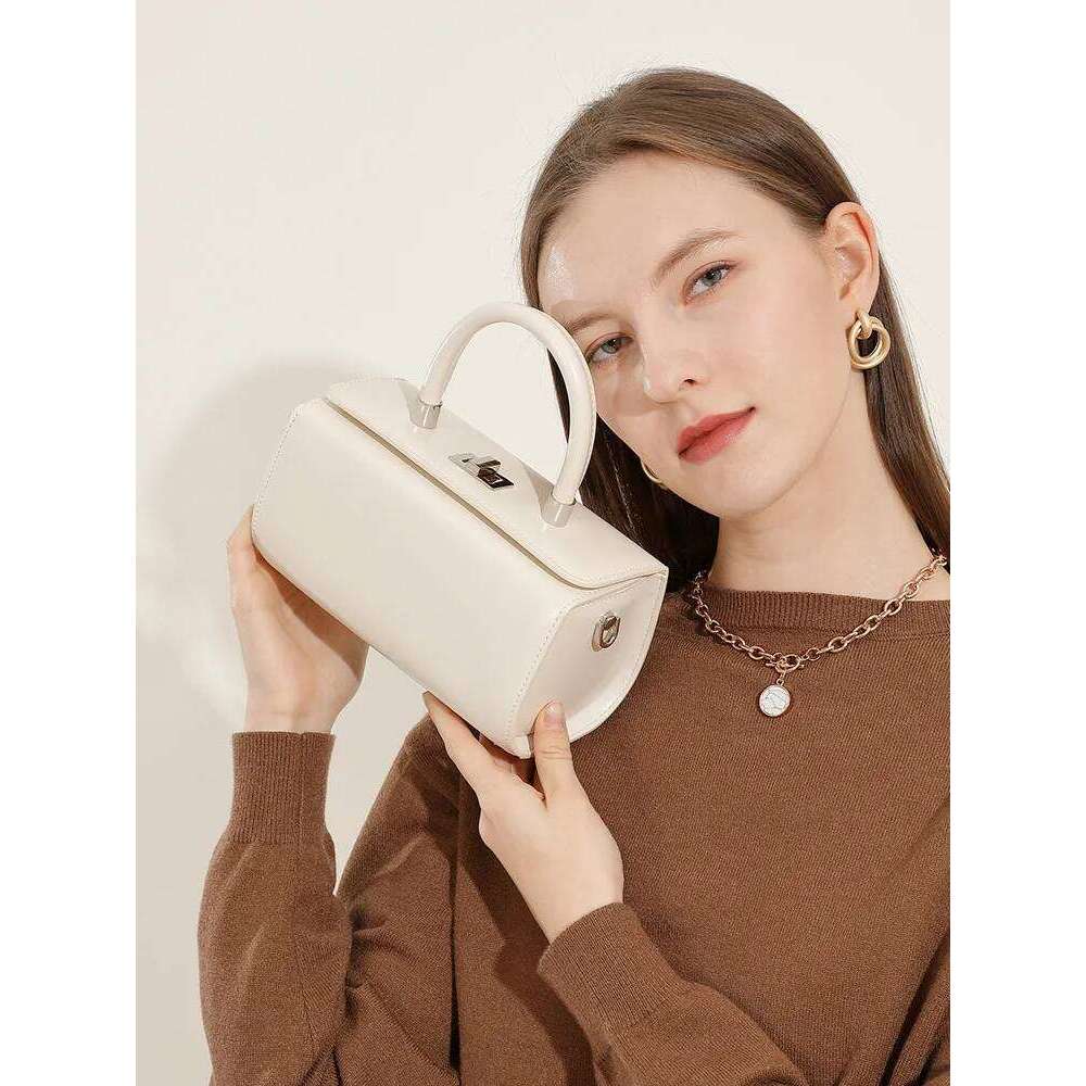 YANATARI Genuine Leather Woman Shoulder Handbags Ladies Crossbody Bags Designer Minimalism Mini Bag White