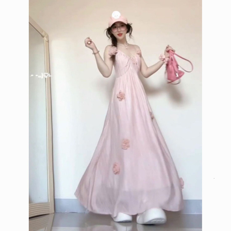 2025 Plus Size French Style Pink Floral Backless Strap Dress Summer New Stunning Slimming Long Tummy Covering