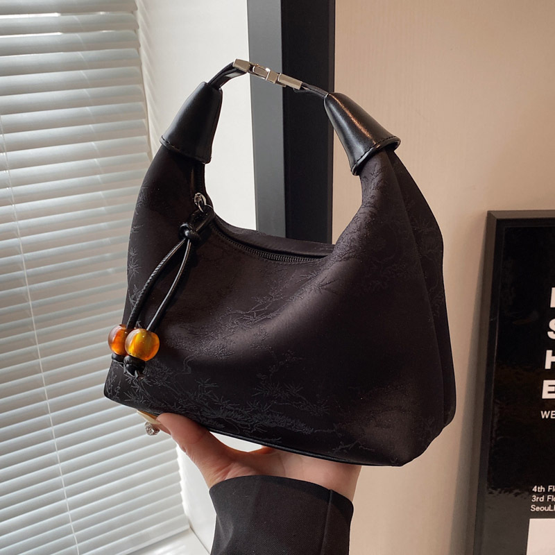 Designer 2025 New Chinese for Women This Year's Trend Hanfu Ancient Style Handbag Trendy Texture Shoulder Crossbody Light Luxury Women's Bag