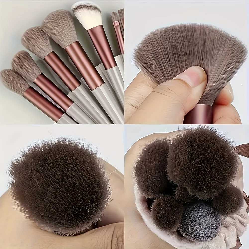 13 Makeup Brushes + 2 Puffs Set with Portable Storage Bag Animal Hair Makeup Brush Set Soft and Not Stiff for Beginners XJ2500716
