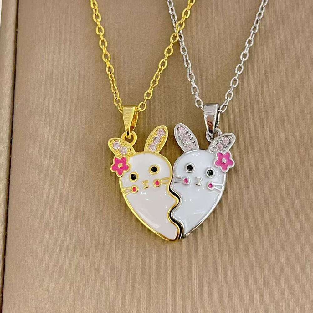 Jewelry Cartoon Splicing Little Rabbit Magnetic Necklace Best Friend Heart Pendant Women's Collarbone Chain 1De