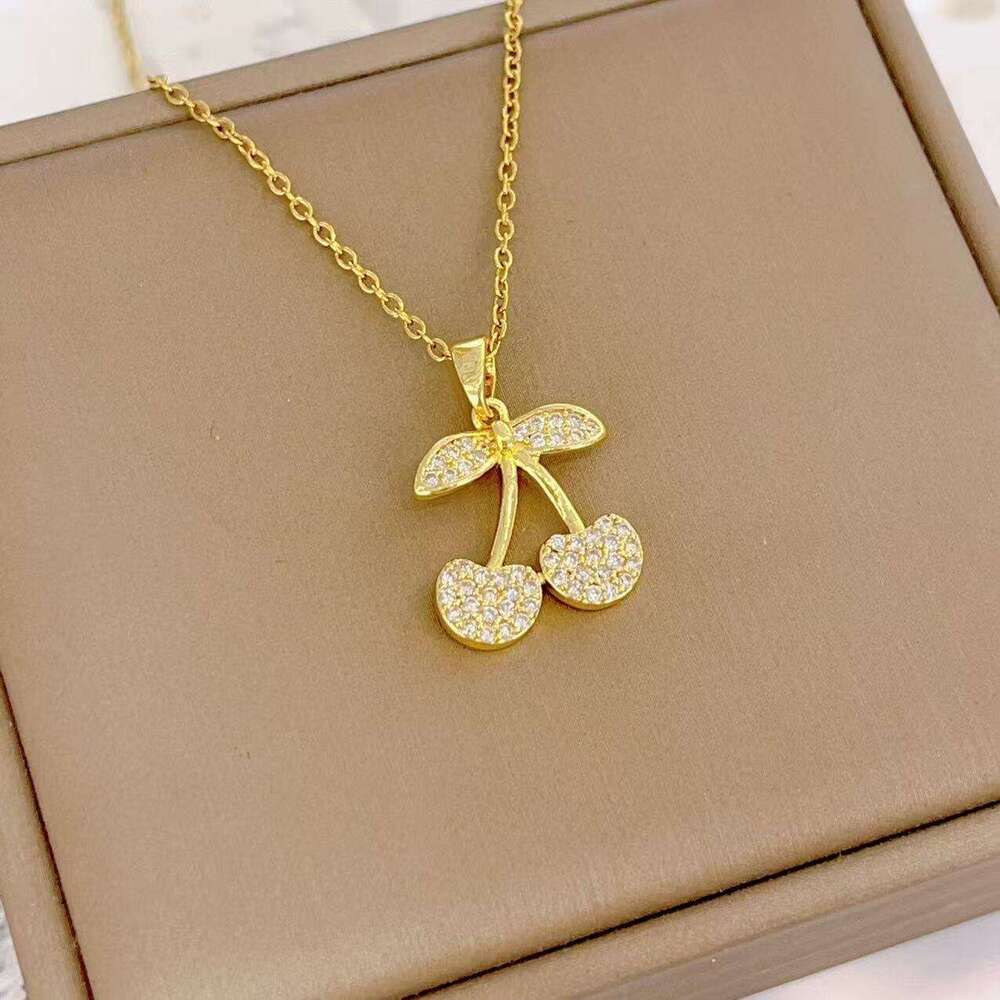 Korean Fashion Cherry Necklace For Women Summer Fresh Style Choker Light Elegant Versatile Collarbone Chain Accessories 02C