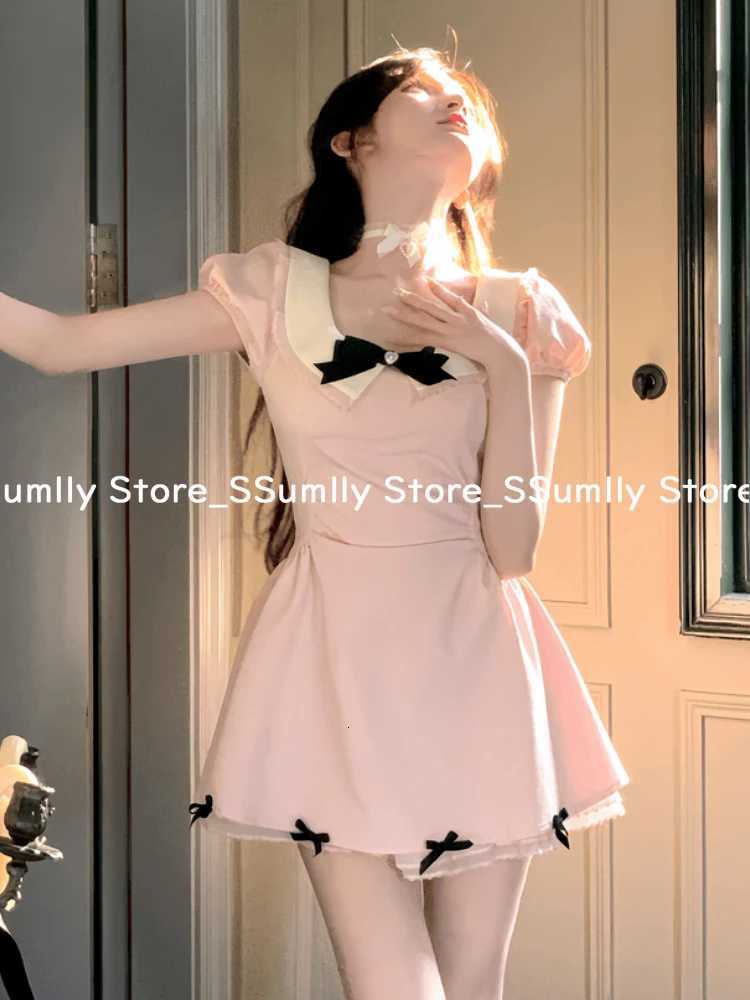 French Sweet Design One Piece Dress Women Slim Fit Waist Bow A-Line Dress Yellow Square Neck Elegant Lady Party Dress 2025 New R250716