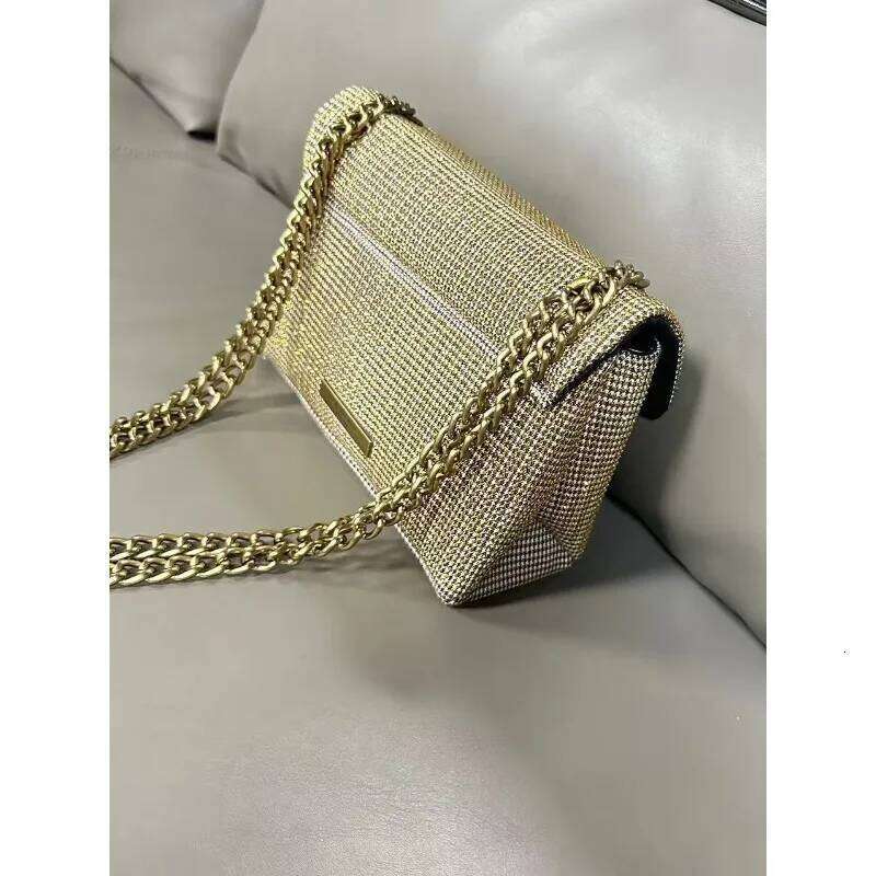 2025 New Houndstooth Hot Dia Shoulder Crossbody Chain Fashionable Versatile Women's Bag