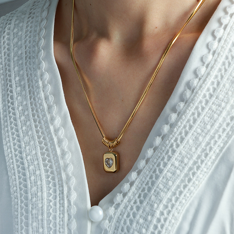 European and American Retro Geometric Heart and Love Pendant Clavicle Chain with High grade Double layer Serpentine Titanium Steel Necklace Ornament