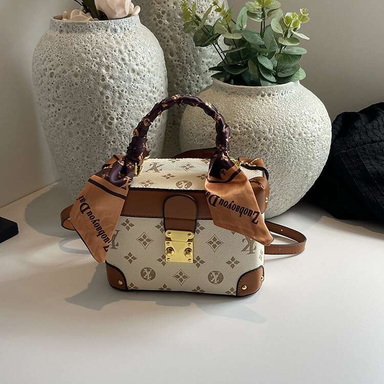 Handheld Box Fashion Old Flower Single Shoulder Crossbody New Niche Brand Live Streaming Women's Bag