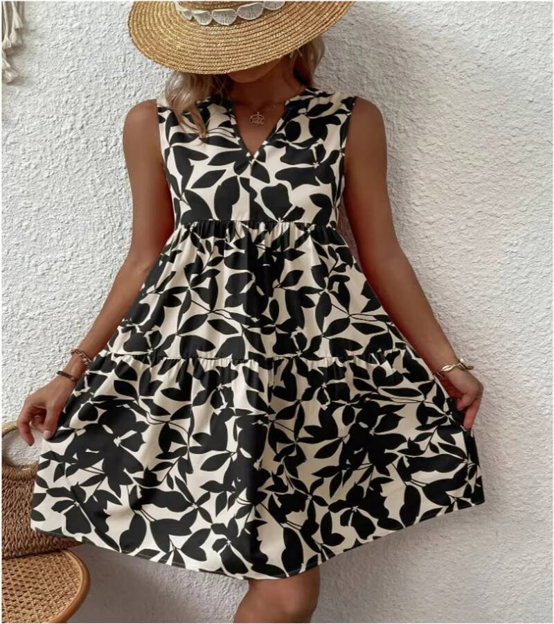 Spring summer 2024 European and n Ladies Elegant Dress Bohemian fashion loose V-neck ruffle print dress dongdumaoyi