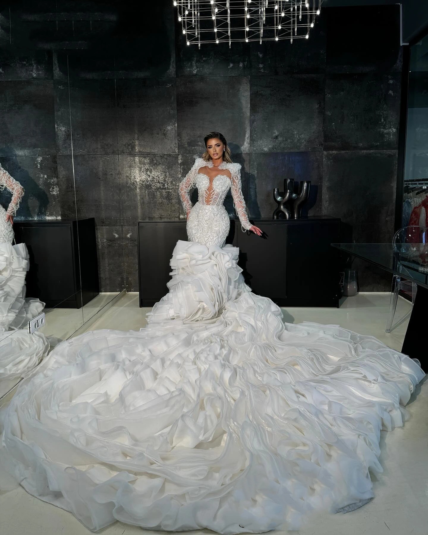 Exquisite Mermaid Wedding Dress Jewel Neck Long Sleeves Bridal Gowns Beaded Sequins Detachable Train Dresses Custom Made vestidos de novia