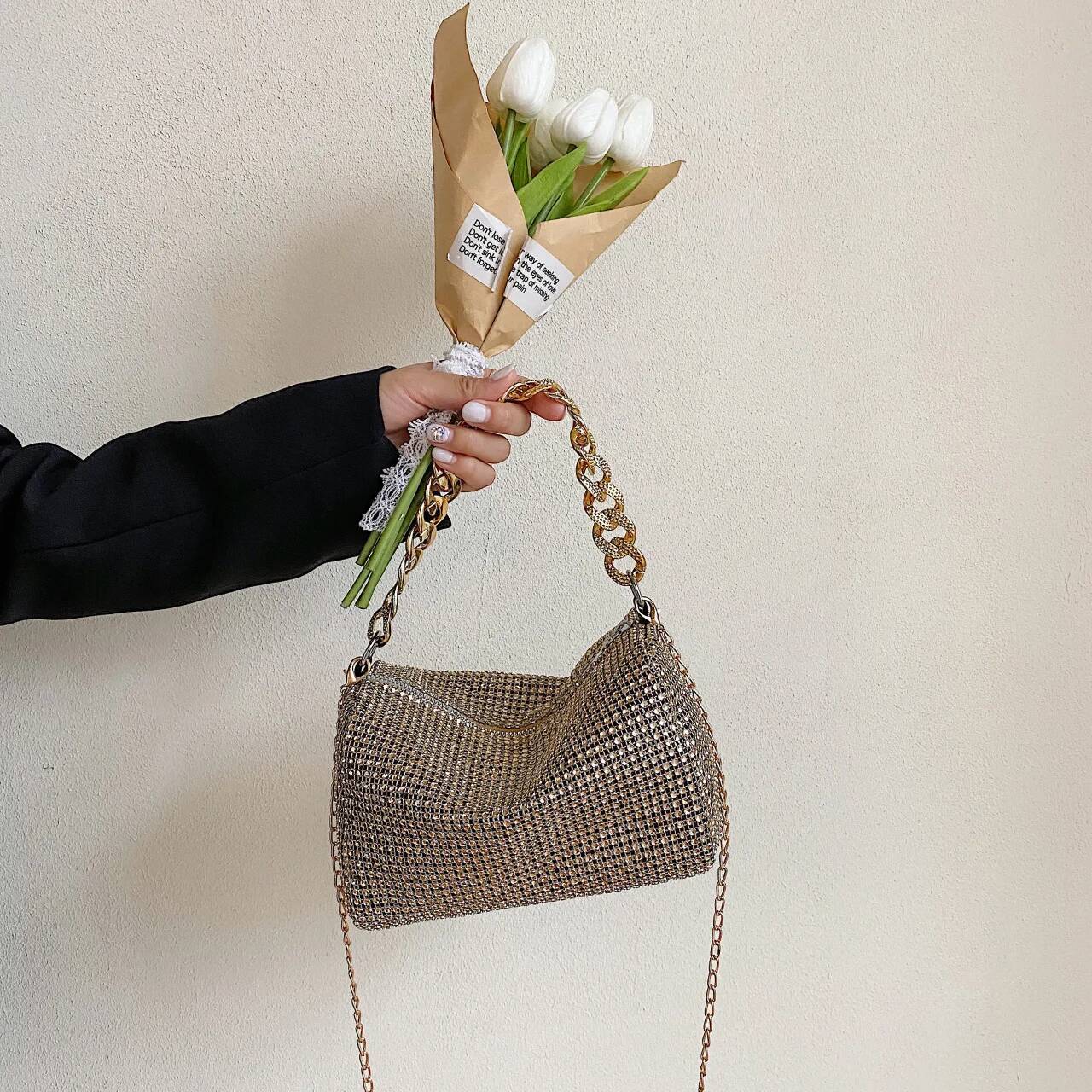 2025 New Bags Popular Korean Version Handbags Fashion Trend Bright Dia Messenger Niche