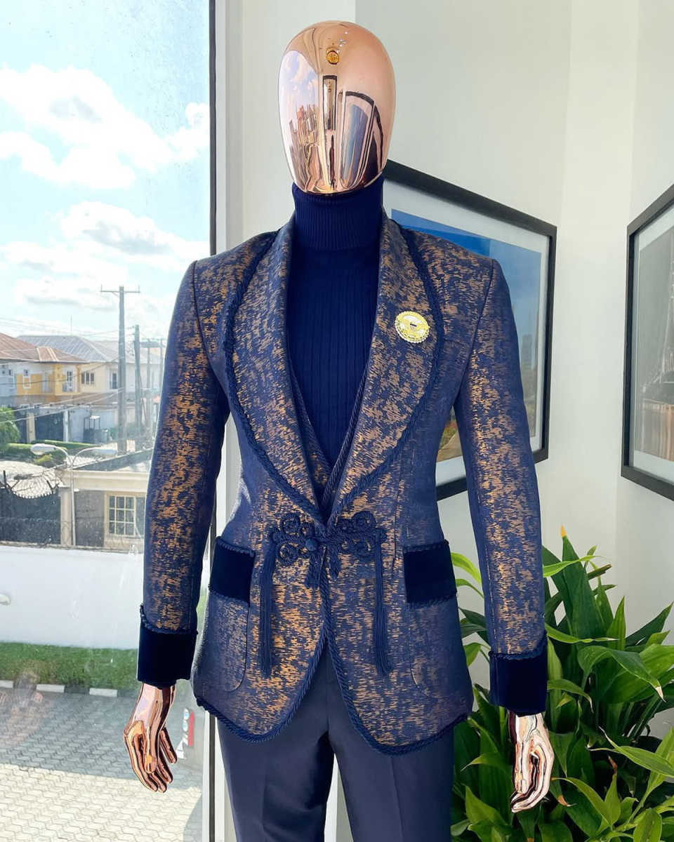 Classic Wedding Men Suits New Business Buckle Suit Fit Slim Tailor-Made Groom 2-Pcs Coat Pant Formal Occasions Party Plus Size Customized M253446