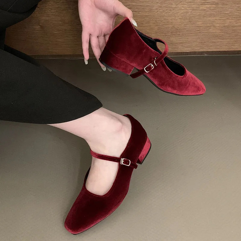 Fashion Buckle Strap Ladies Flats Mary Janes Shoes Female Shallow Footwear Silk Women Flat With Shoes Red 250712
