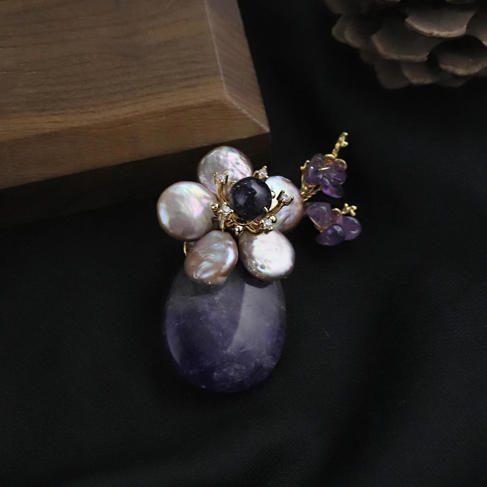 Natural Pearl Amethyst Baroque Flower Branch Brooch Korean Womens Jewelry Fashion Womens and Girls Gifts GO0580 250712