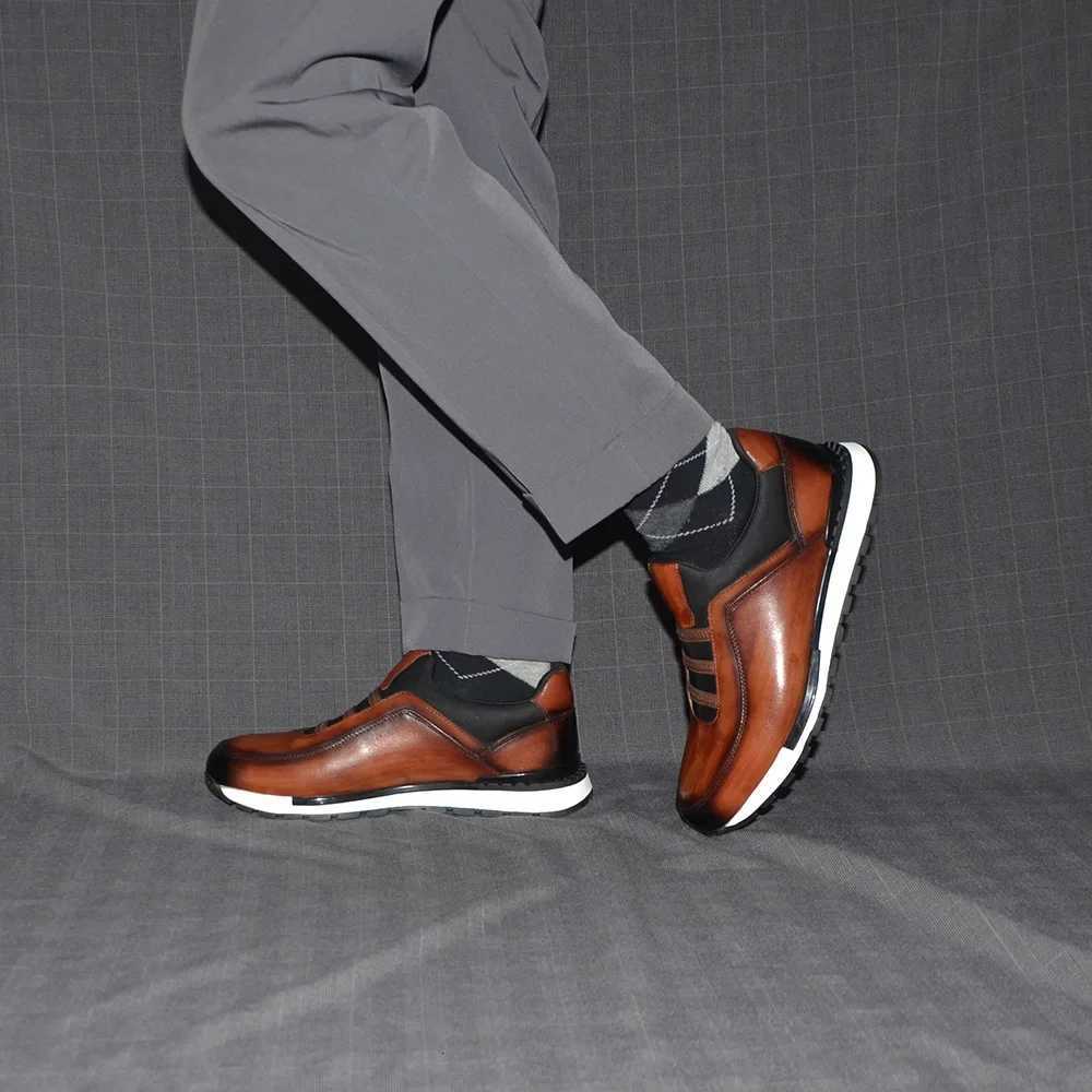 Classic Brand Design Man Casual Sneakers Genuine Cow Leather Handmade Slip-On Fashion Sneaker Mens Loafers Mens Shoes W250716