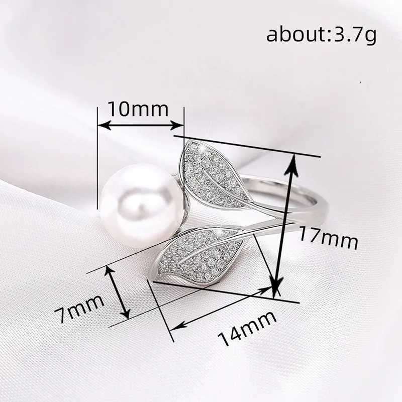 925 Sterling Silver Pearl Rings Women Fancy Leaf Design Temperament Elegant Female Accessories Luxury Cubic Zirconia Jewelry S250716