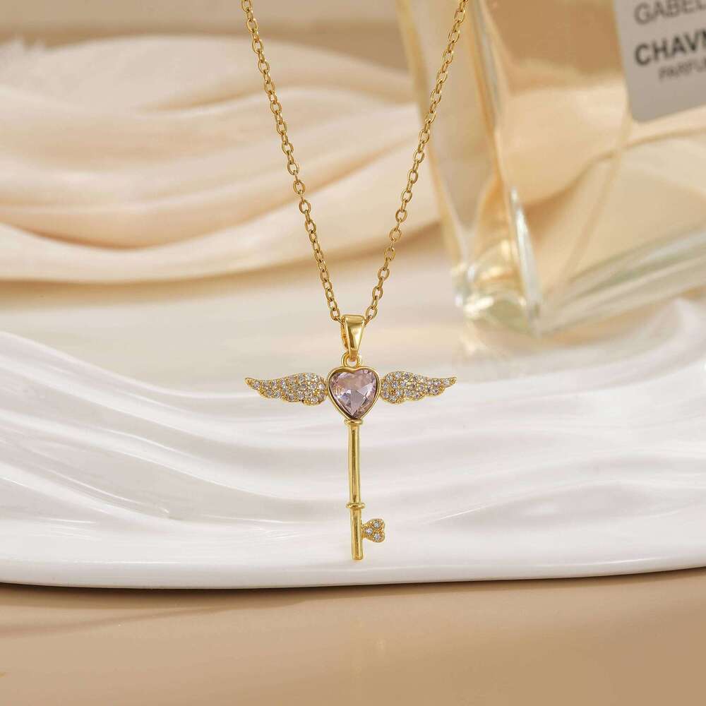 Cute Wing Key Necklace Jewelry With Zirconia, Simple Versatile Collarbone Chain For Women, Non-Fading New Style C7a