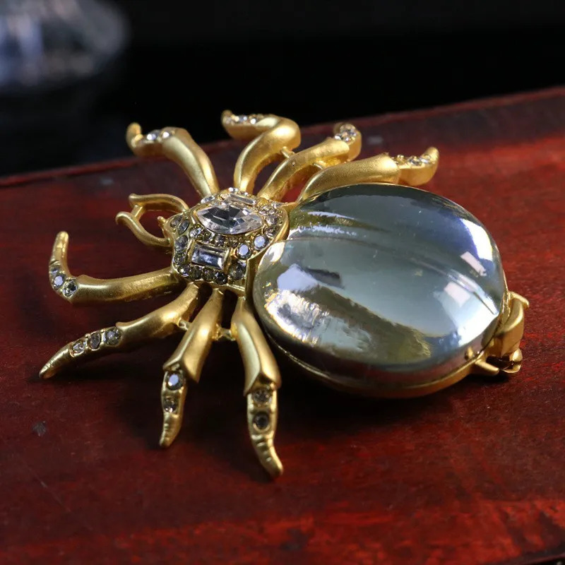 Vintage Spider Rhinestone Brooch Ladies Jewelry Animal Personalized Exquisite Accessories Party Favors 250712