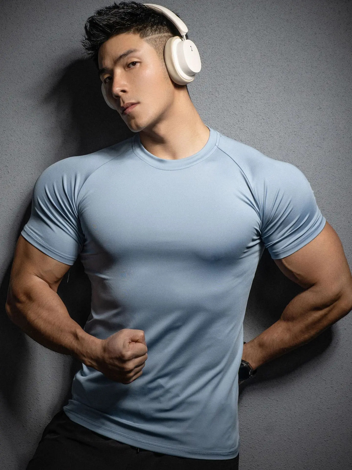 Men Casual Sports T-shirt Summer gym Fitness quick-drying Bodybuilding male Workout Short Shirts fashion Short Sleeves Tees 250715