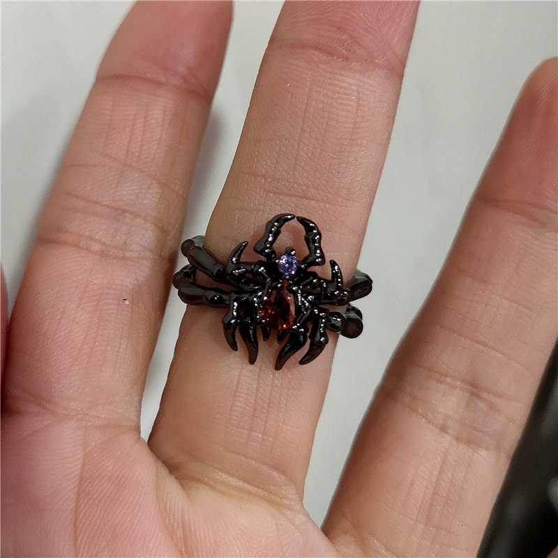 Y2K Gothic Dark Red Cross Star Crow Heart Rings For Women Goth Game Love And Deepspace Sylus Cosplay Jewelry Accessories Gifts S250716