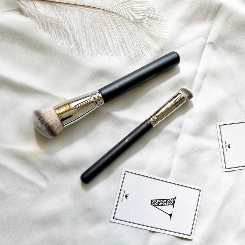 High Quality 170 270S Face Cosmetic Brush Foundation Powder Makeup Brush Concealer BB Contour Cream Make Up Brushes Beauty Tools XJ2500716