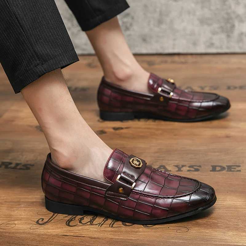 British Pointed Red Blue Odeyle Pattern Oxford Shoes For Men Formal Wedding Prom Dress Homecoming Pageant Mens Shoes Y250715