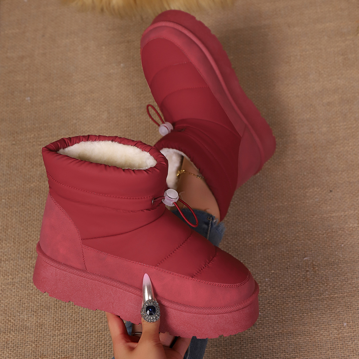 Free delivery designer fashionable plus size thick soled snow boots for women winter new style with plush and thick super warm cotton shoes black whit