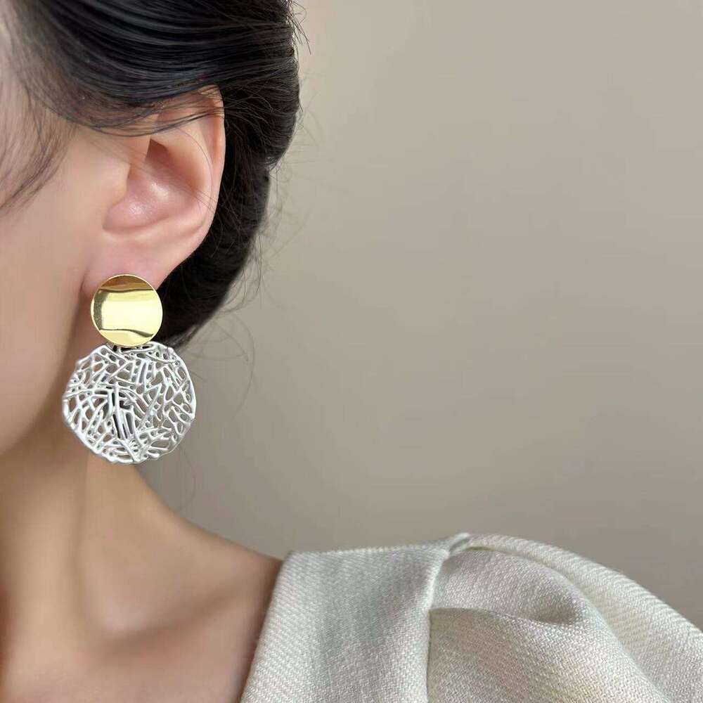 New Chinese Style Metal Woven Mesh Circle Geometric Personality Studs Internet Celebrity Exaggerated Rhombus Hollow Earrings for Women