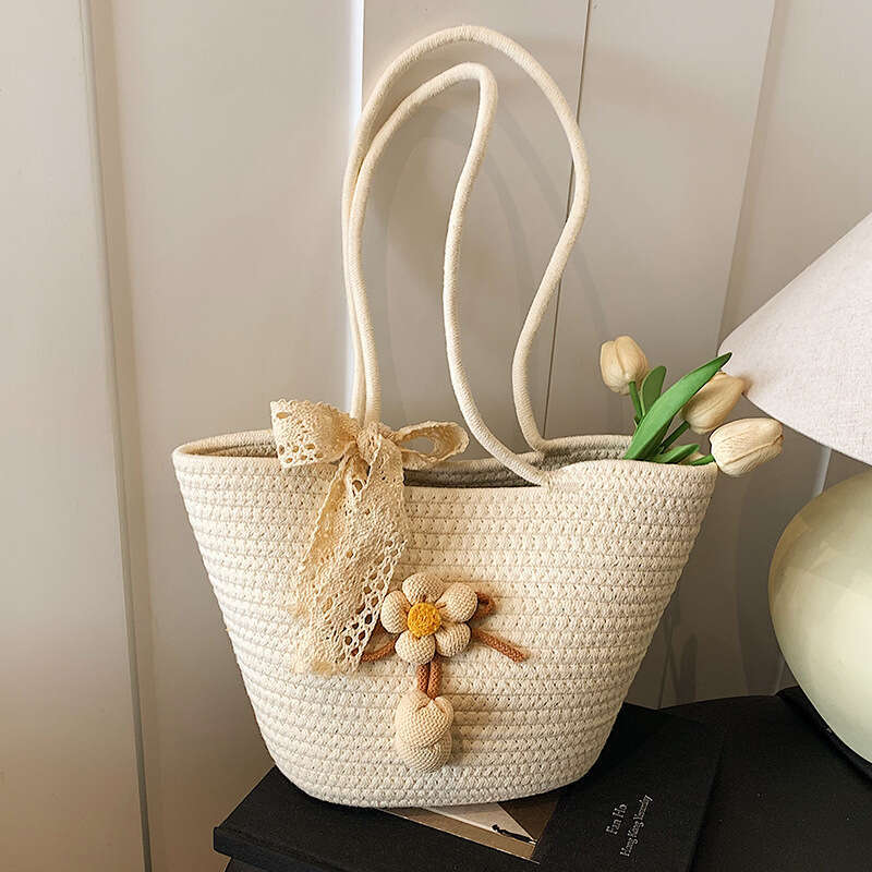 Internet Celebrity Fashion Handmade Flower Decor Handbag for Women 2025 Summer New Stylish Single Shoulder Crossbody Bucket Bag