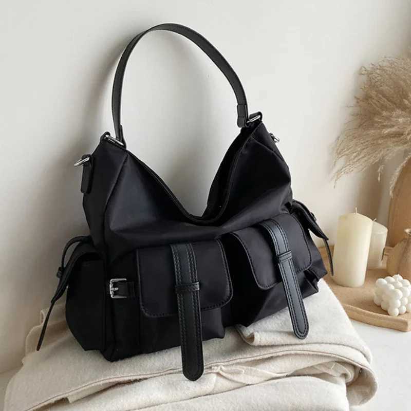 Texture Nylon Cloth Bag Women 2025 New Trendy Large Capacity Waterproof Shoulder Bag Casual All-matching Shoulder Tote Bag