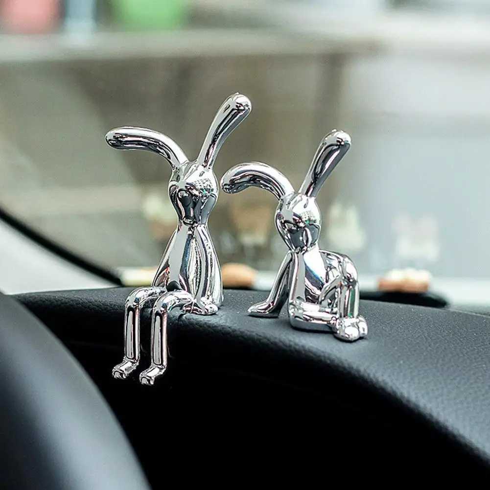 Nordic Electroplated Rabbit Figurine Car Center Console Ornament Home Desk Decor Minimalist Art Gift for Vehicle Living Room S25716