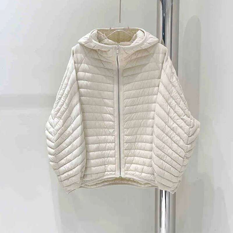 JANVENY 2025 New In Winter Short Puffer Jacket Women Ultra Light Loose 90% White Duck Down Coat Female Hooded Thin Parka Outwear MDNG