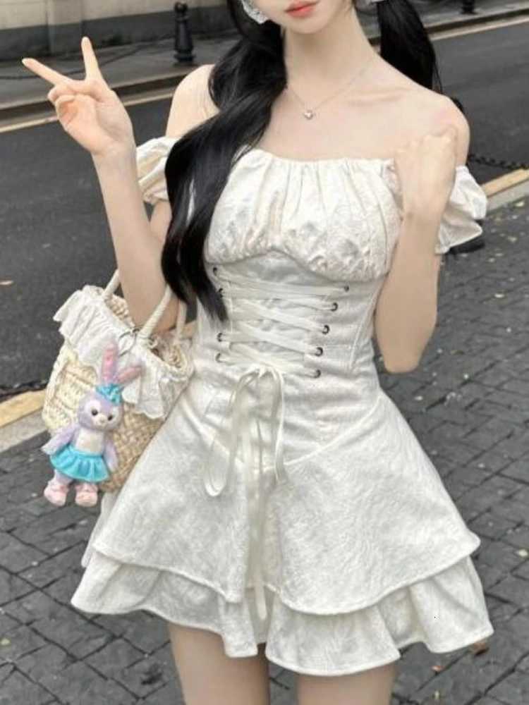 Summer Korean Fashion Sexy Dress Women Pure Desire Sweet Short-sleeved Dresses New Design Sense Hot Girl Slim Fluffy Outfit 2025 R250716