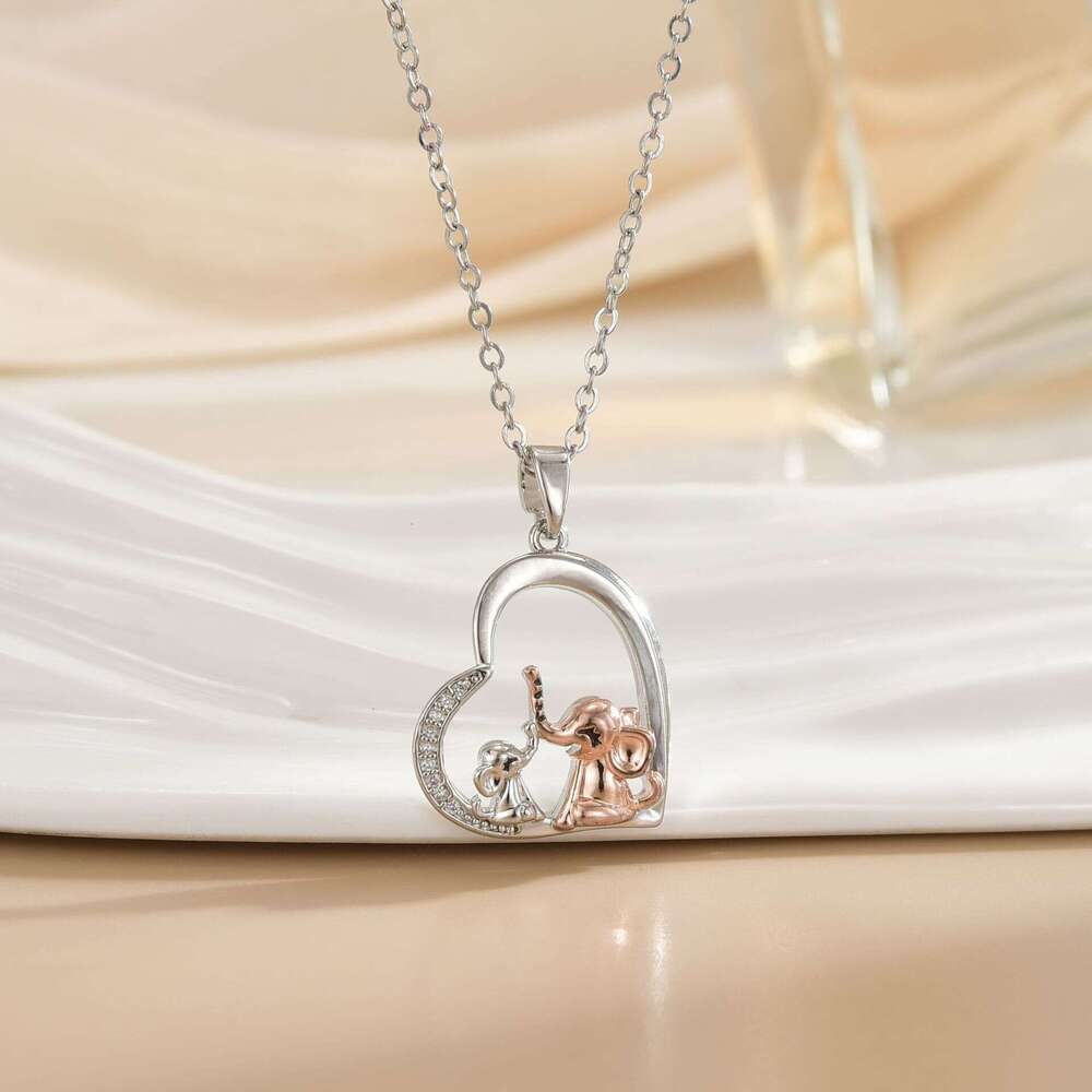Mother's Day Heart Elephant Pendant Necklace Fashion Versatile High-End Clavicle Chain 23D
