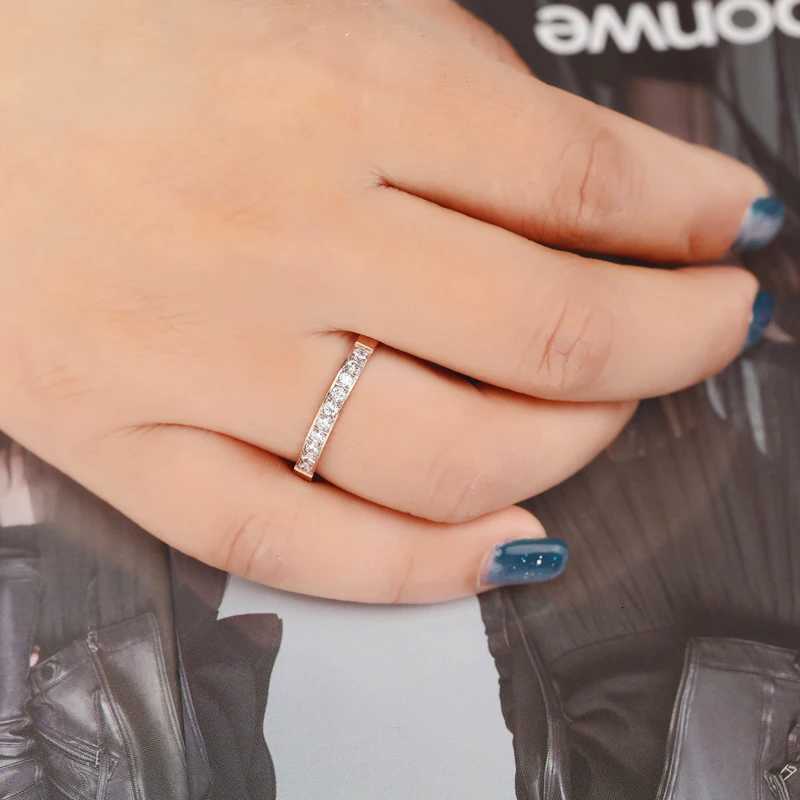Top Quality Fashion Jewelry Crystal Wedding Rings Stainless Steel Rose Gold Color Female Ring For Woman And Girl Best Gift S250716