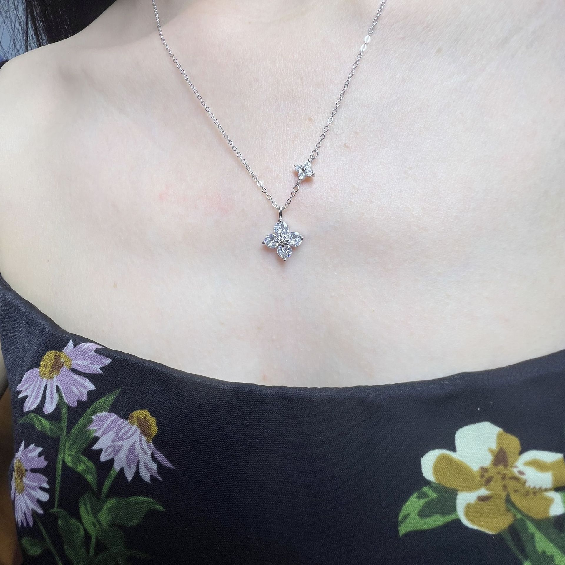 Silver - Toned Four - Petal Flower Pendant Necklace With Rhinestone Accents And Mini Flower Detail Elegant Daily And Special Occasions Gift For Her Fa