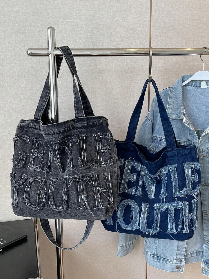 Simple letter denim canvas tote bag large capacity shoulder bag suitable for womens daily use work and commutingA-DH 250714