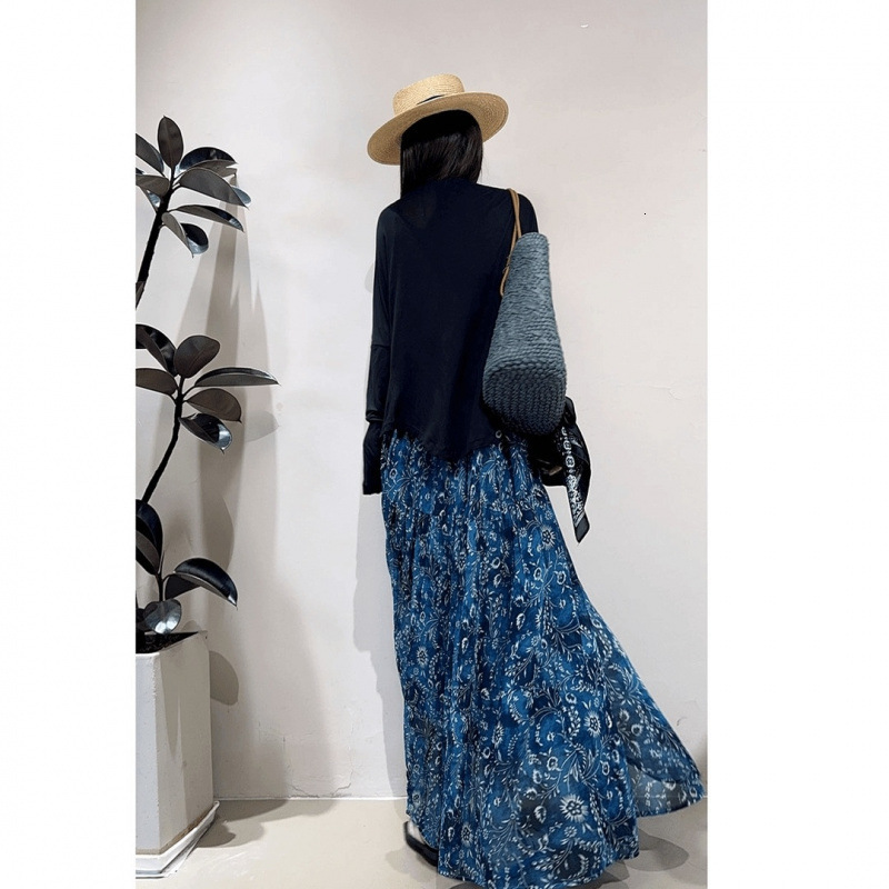 2025 Summer Dark Blue Floral Dress Strap Long Tall Extended Version Beach Photo Vacation Fairy