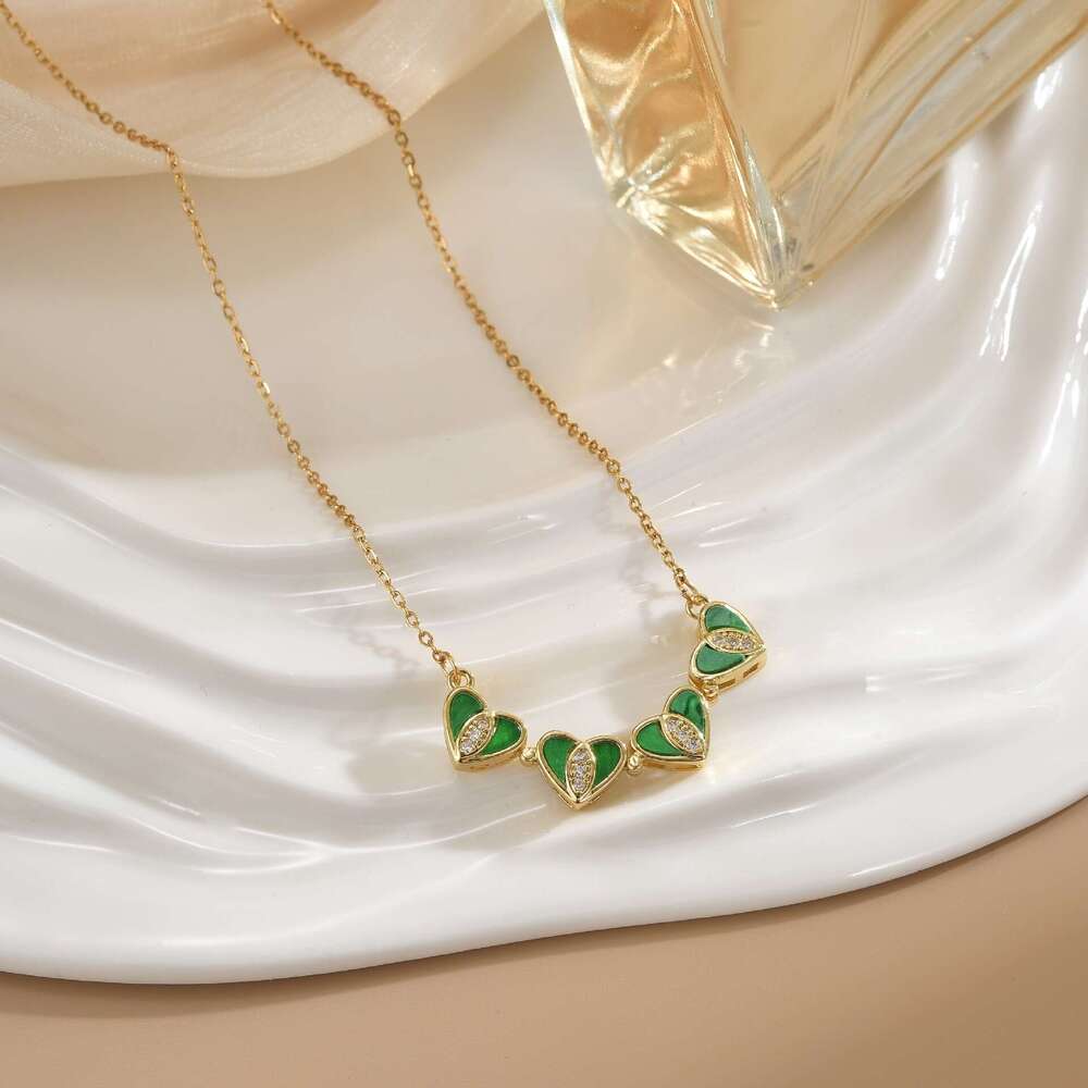 INS Simple Two-Way Titanium Steel Necklace For Women Copper Gold-Plated Fashion Heart Pendant Collarbone Chain F61