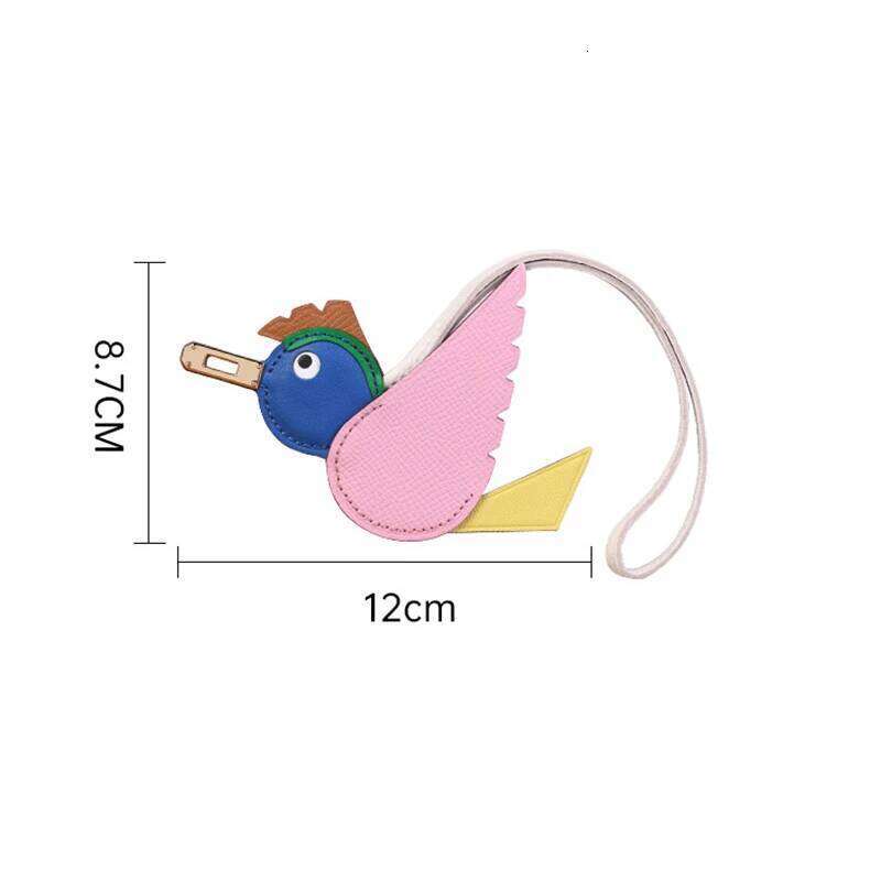 Flying Bird Key Bag Pendant Handmade Schoolbag Bagpack Crocodile Ornament Vintage Handcraft Car Keychain Hanging Accessories
