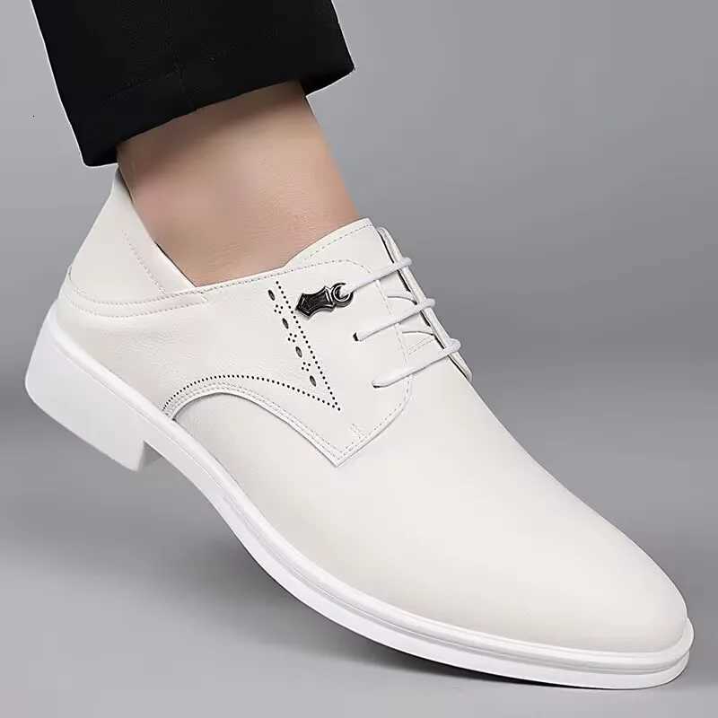 Spring/Summer New Men Shoes Comfy Luxury White Black Men Casual Shoes Lace Up Business Style Dress Shoes Men Loafer Shoes Y250715